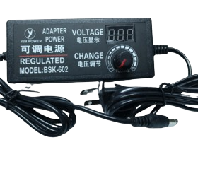 ADAPTADOR DE VOLTAJE VARIABLE 220V